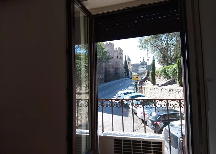 Puerta De Bisagra- Con 2 Apartamento