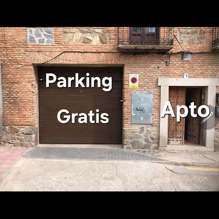 Apartamentos,puerta De Bisagra-parking Gratis Appartement *