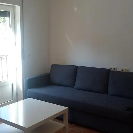 Apartamentos,puerta De Bisagra-parking Gratis Διαμέρισμα *