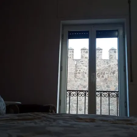 Lägenhet Apartamentos,puerta De Bisagra-parking Gratis