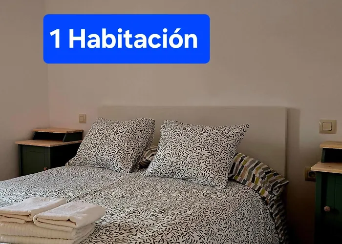 Apartamentos,puerta De Bisagra-parking Gratis Appartement